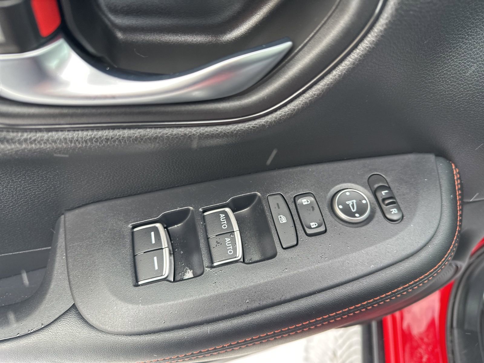 Used 2024 Honda HR-V Sport image 14