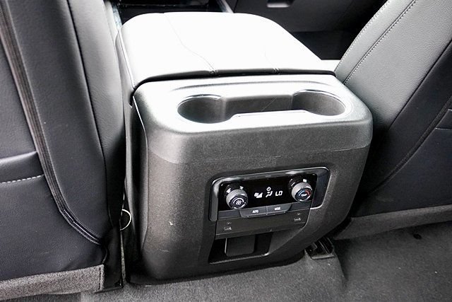 Used 2025 Chevrolet Tahoe LS AWD/4WD image 27