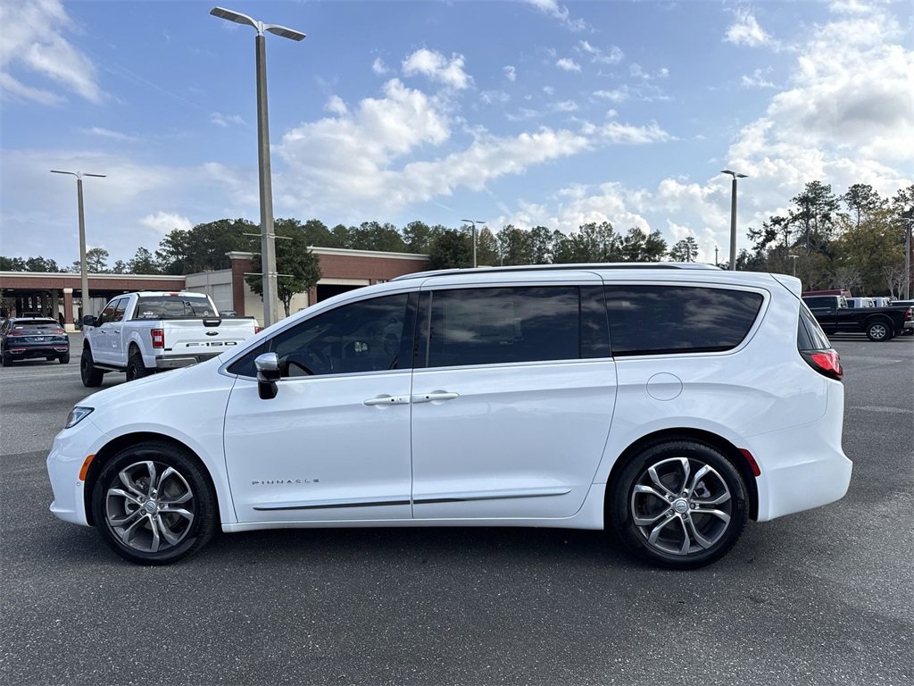New 2026 Chrysler Pacifica Pinnacle image 6