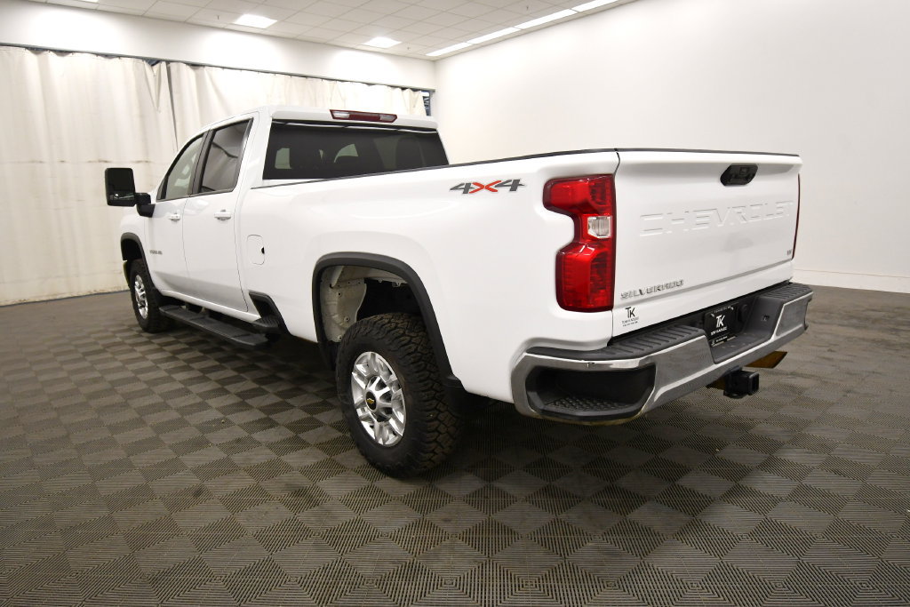 Used 2024 Chevrolet Silverado 2500 LT AWD/4WD image 5