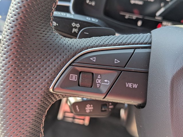 Used 2023 Audi SQ8 Prestige image 10