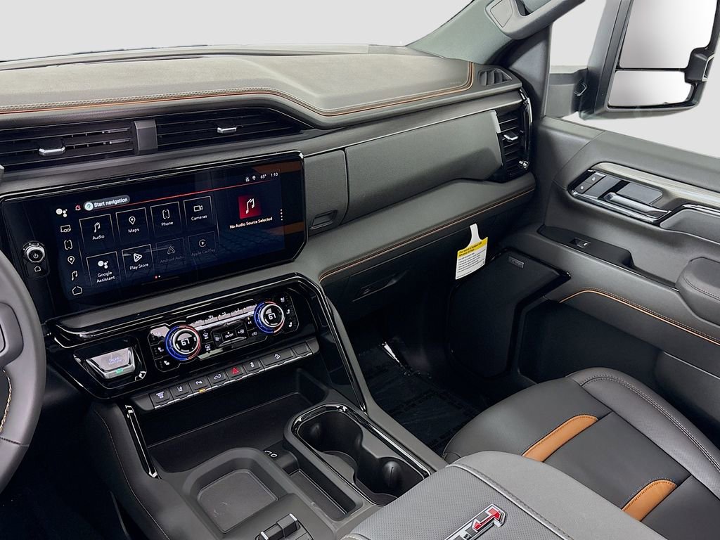 New 2026 GMC Sierra 3500 AT4 AWD/4WD image 24