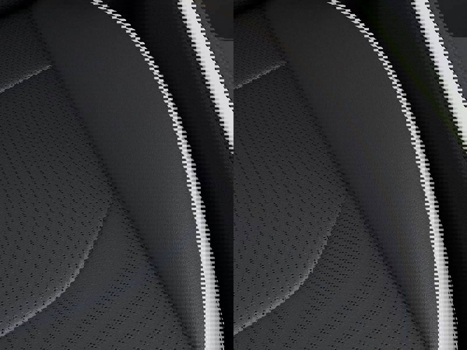 New 2025 Kia K4 GT-Line Turbo image 24