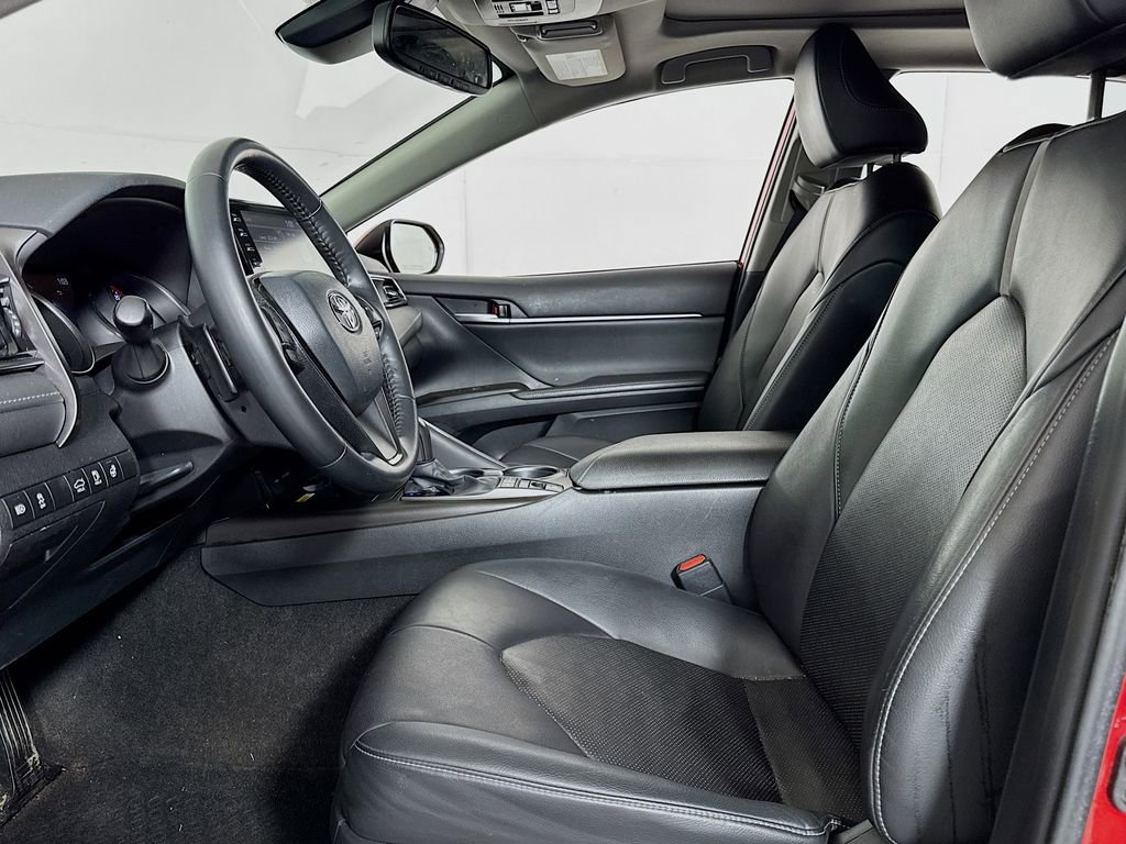 Used 2022 Toyota Camry XSE AWD/4WD image 10
