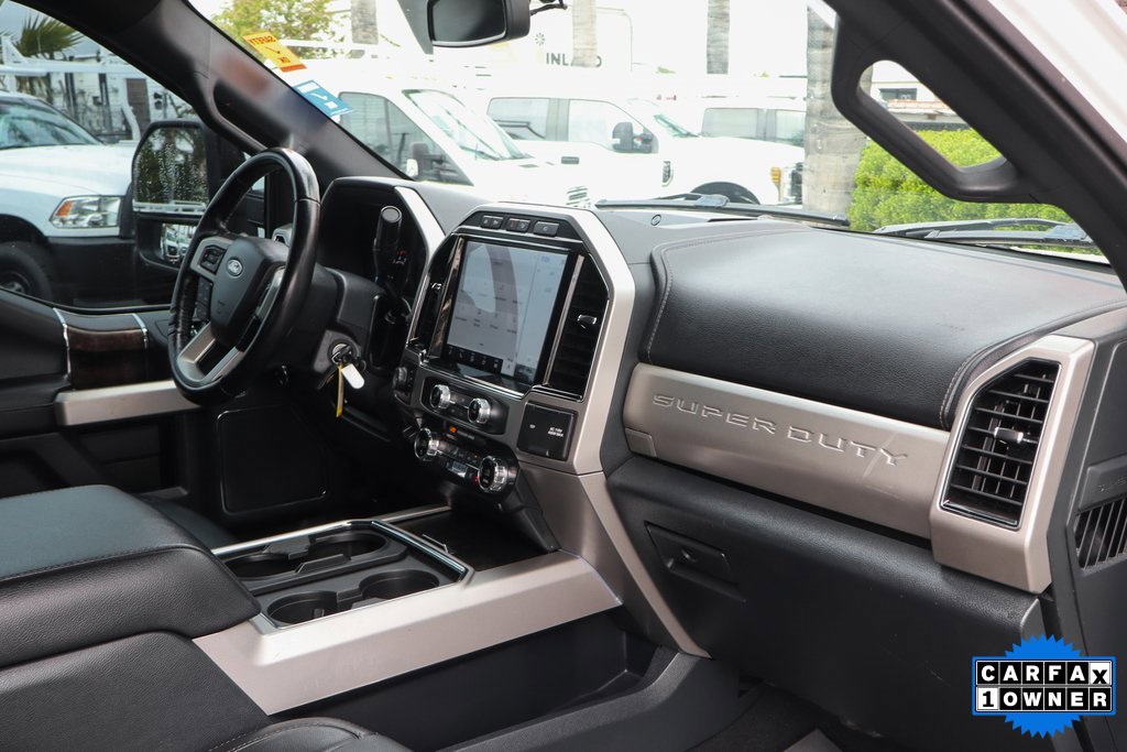 Used 2022 Ford F350 Lariat w/ Black Appearance Package image 43