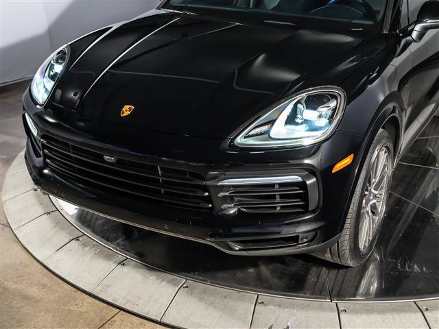 Certified 2020 Porsche Cayenne Coupe AWD/4WD image 11