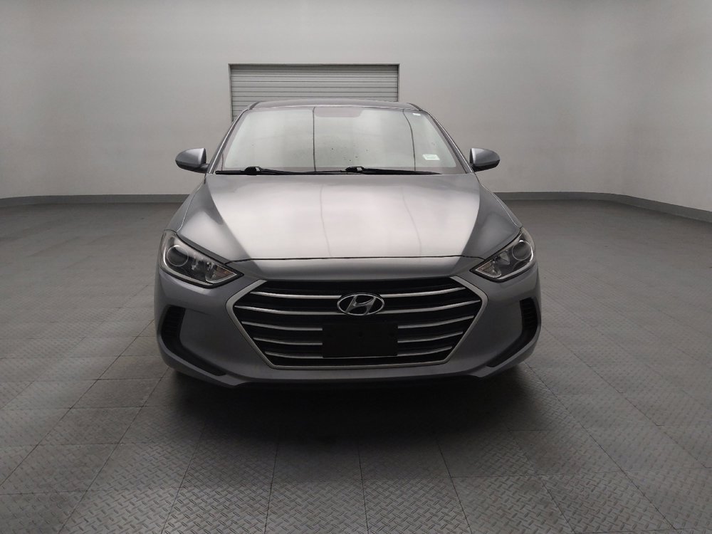 Used 2017 Hyundai Elantra SE image 14