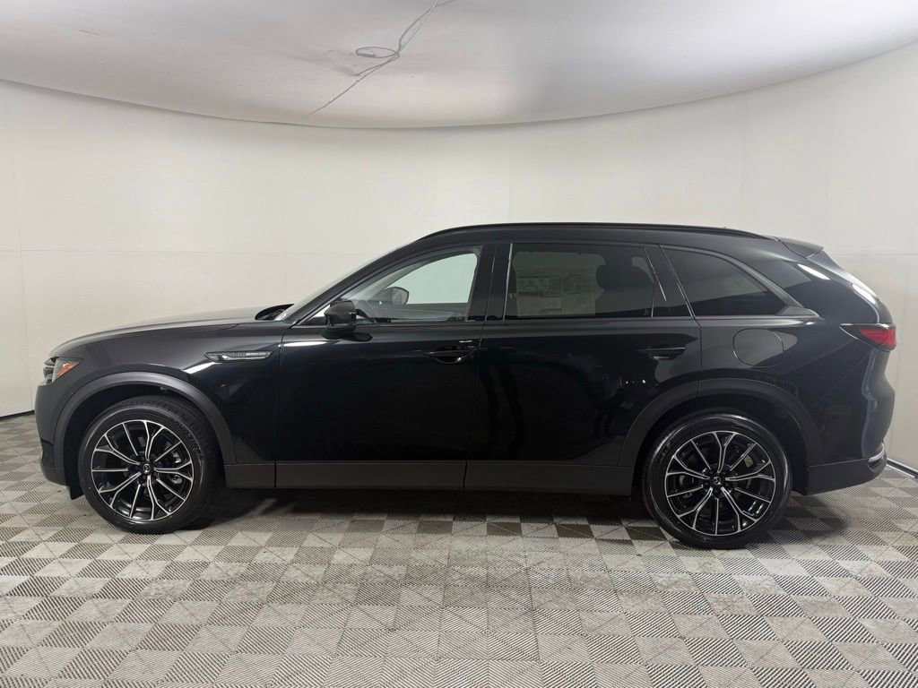 New 2025 MAZDA CX-70 Plug-In Hybrid w/ Premium Pkg image 4