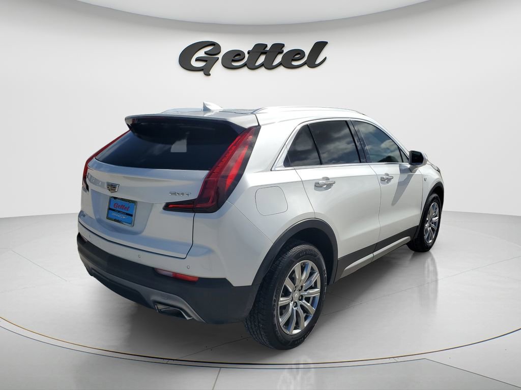 Used 2019 Cadillac XT4 Premium Luxury image 4