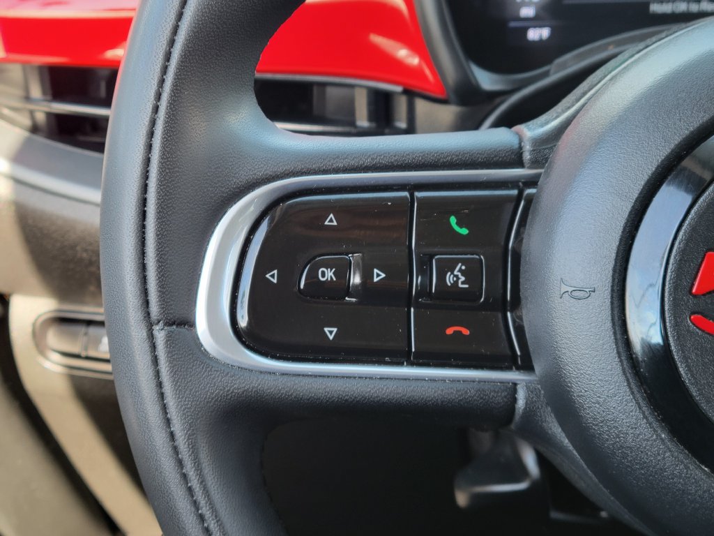 Used 2024 FIAT 500 e (RED) FWD image 4