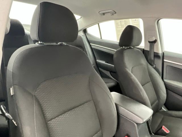 Used 2020 Hyundai Elantra SE w/ Cargo Package (C1) image 10