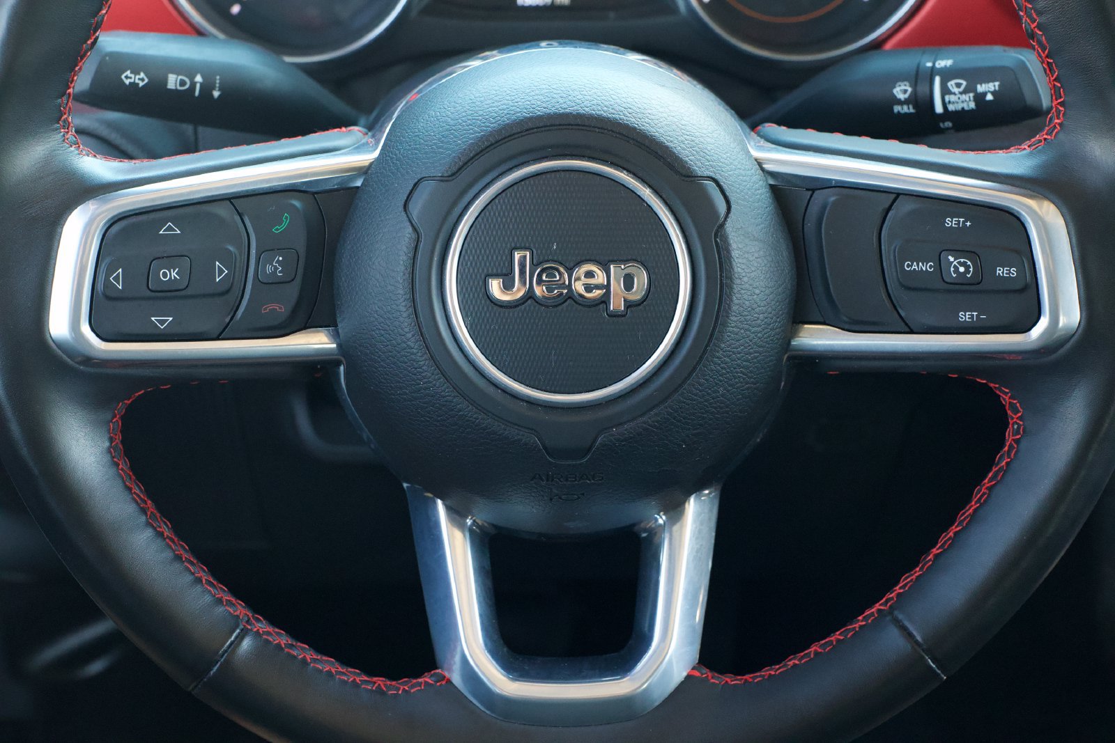 Used 2023 Jeep Gladiator Rubicon w/ Cold Weather Group AWD/4WD image 18
