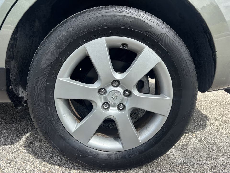 Used 2007 Hyundai Santa Fe SE FWD image 26