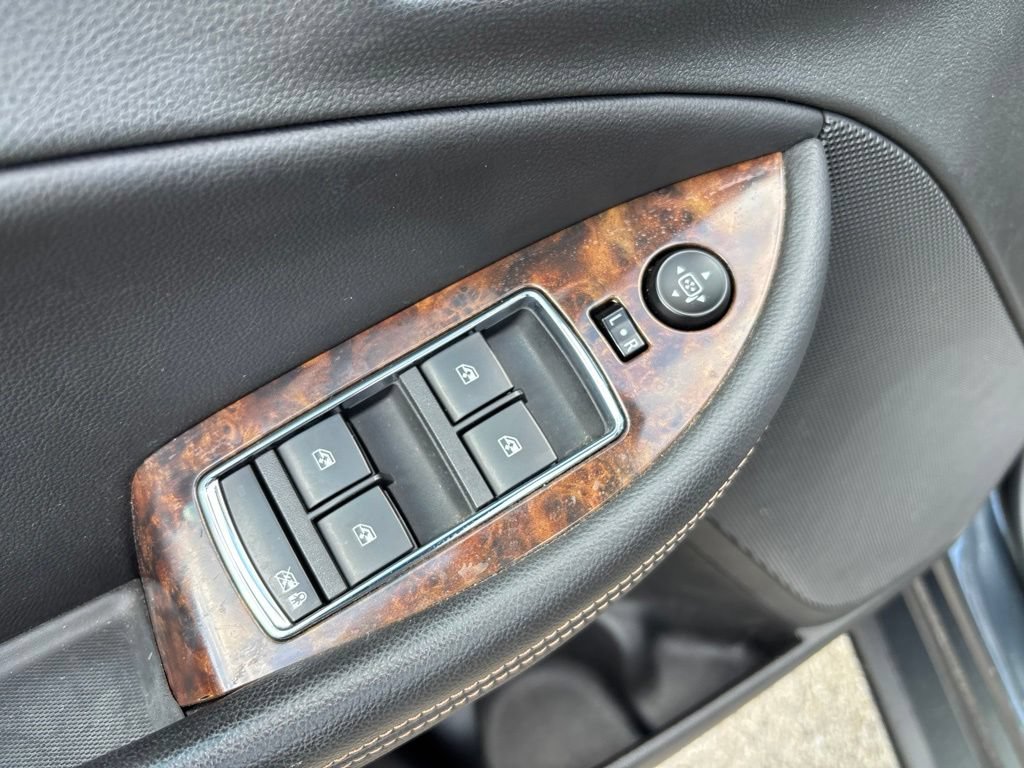 Used 2014 Chevrolet Impala LT w/ Convenience Package FWD image 17