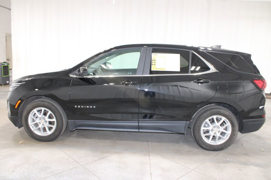 Used 2024 Chevrolet Equinox LT w/ LPO, Floor Liner Package FWD image 6