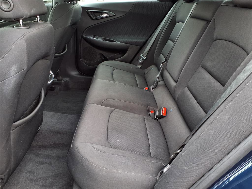 Used 2019 Chevrolet Malibu LT w/ Driver Confidence Package image 14
