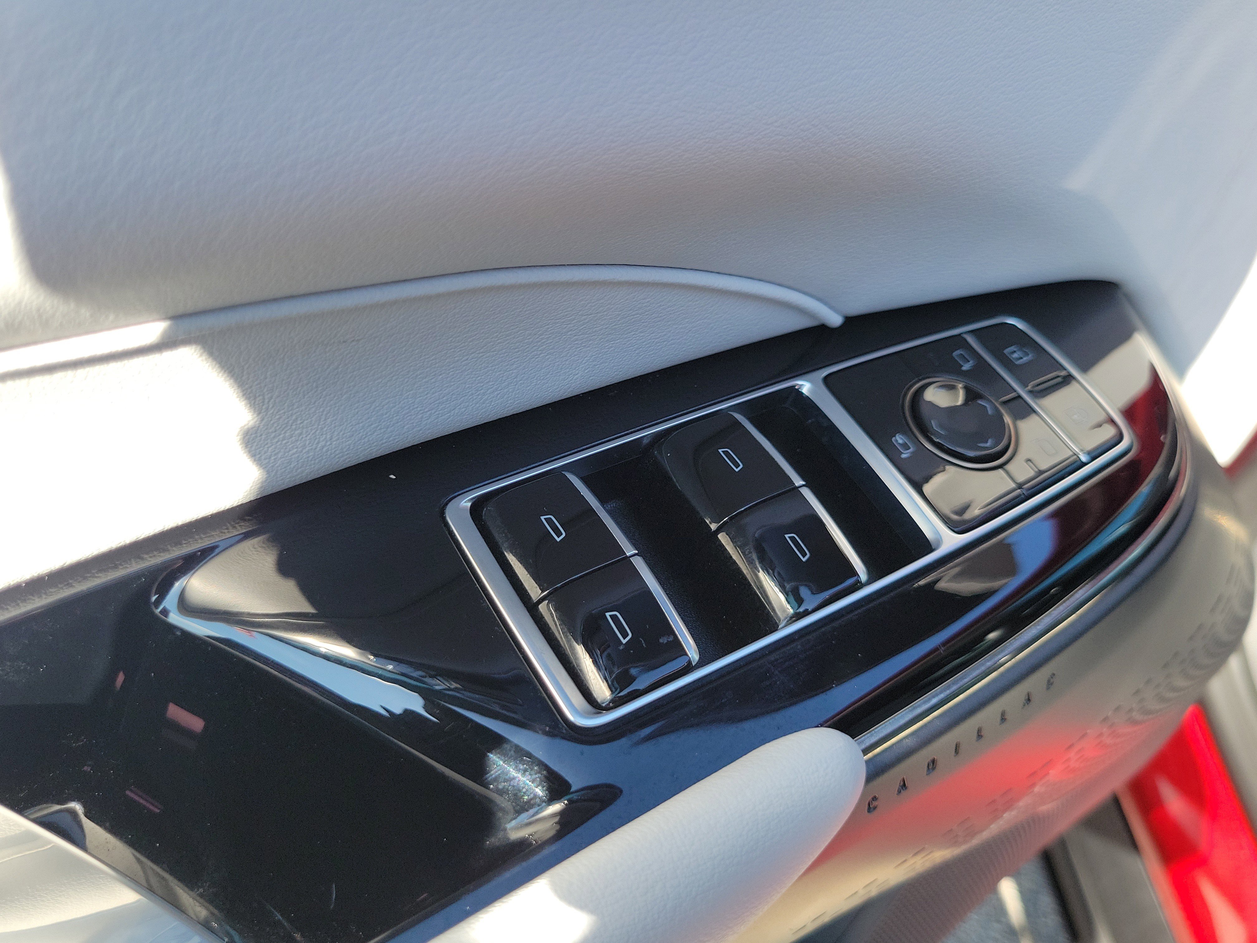 Used 2024 Cadillac Lyriq Luxury RWD image 19