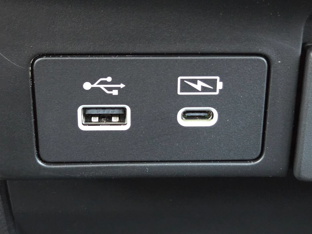 New 2026 Honda Odyssey Touring image 10