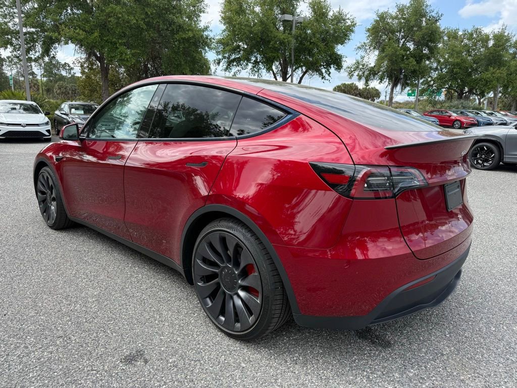 Used 2024 Tesla Model Y Performance image 14