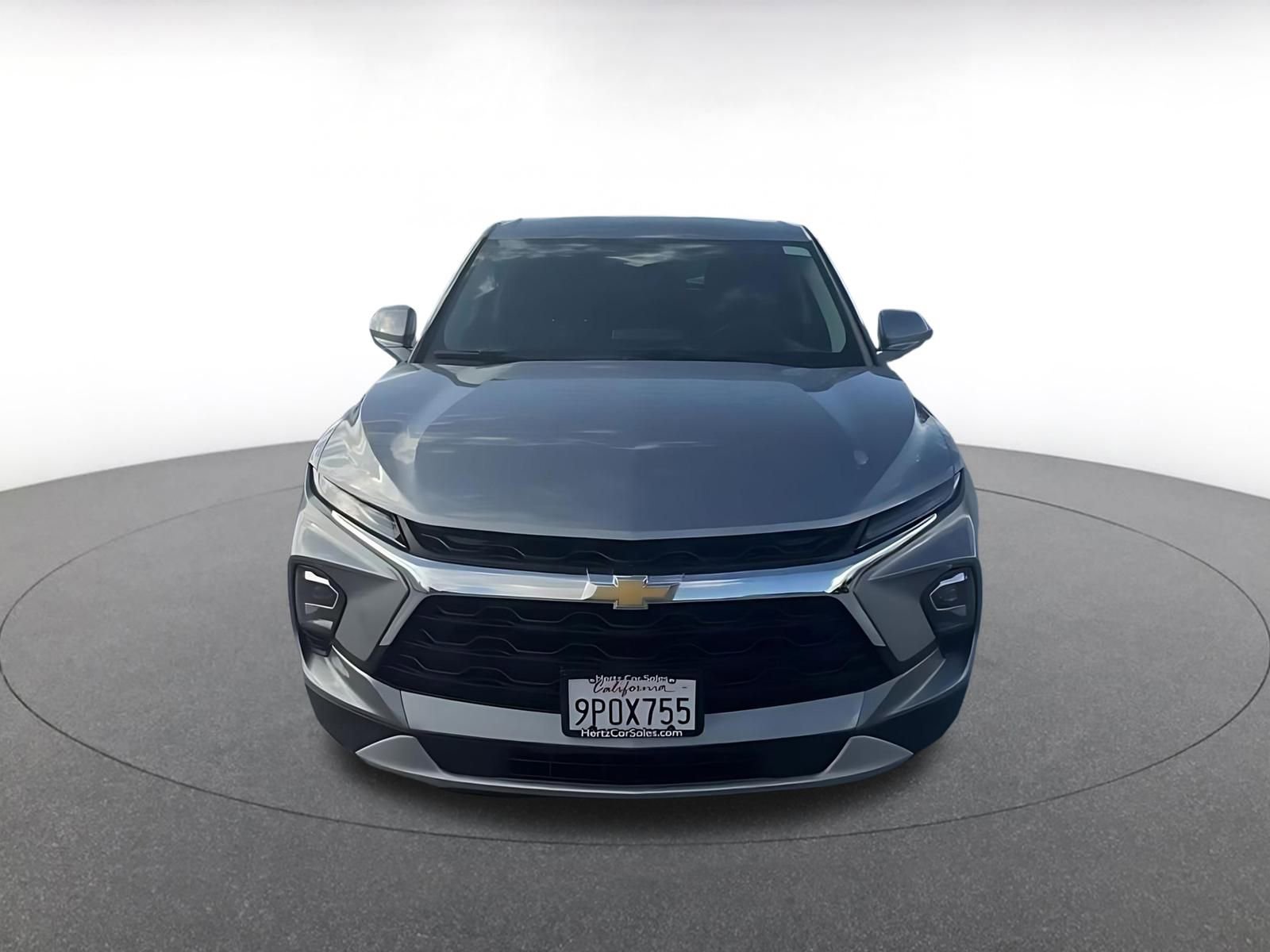 Used 2025 Chevrolet Blazer LT image 4