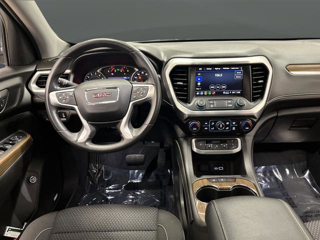 Used 2023 GMC Acadia SLE w/ Infotainment Package image 5