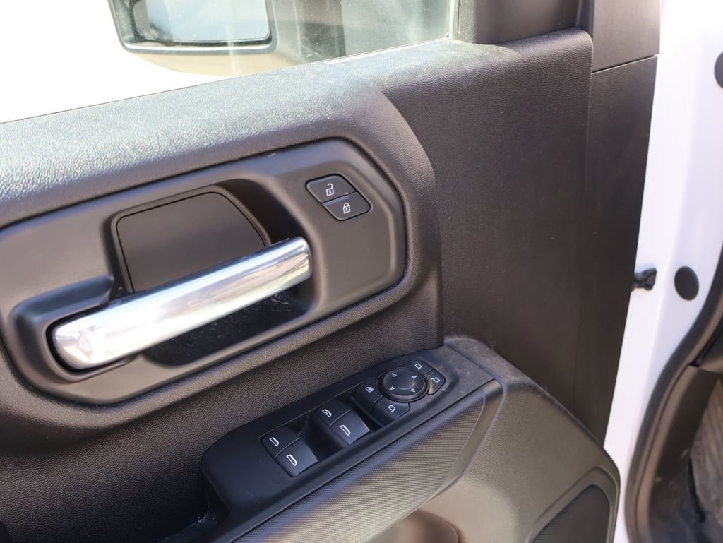Used 2024 Chevrolet Silverado 2500 Custom w/ Custom Value Package AWD/4WD image 18
