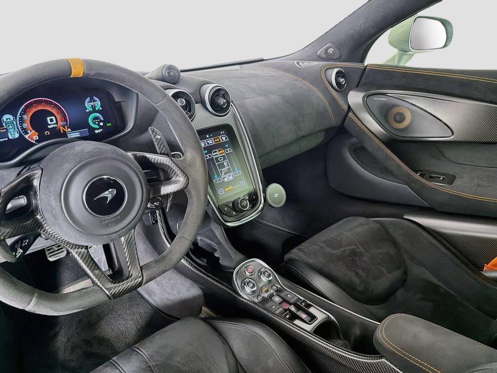 Used 2020 McLaren 600LT Spider RWD image 6