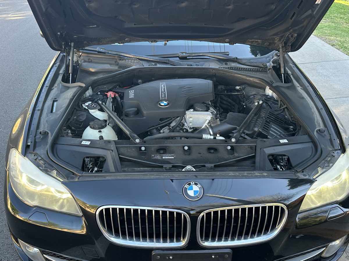 Used 2013 BMW 528i Sedan RWD image 60