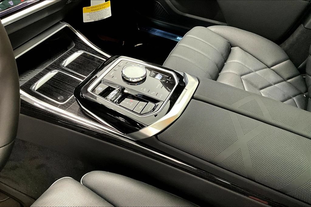 New 2026 BMW 740i RWD image 21