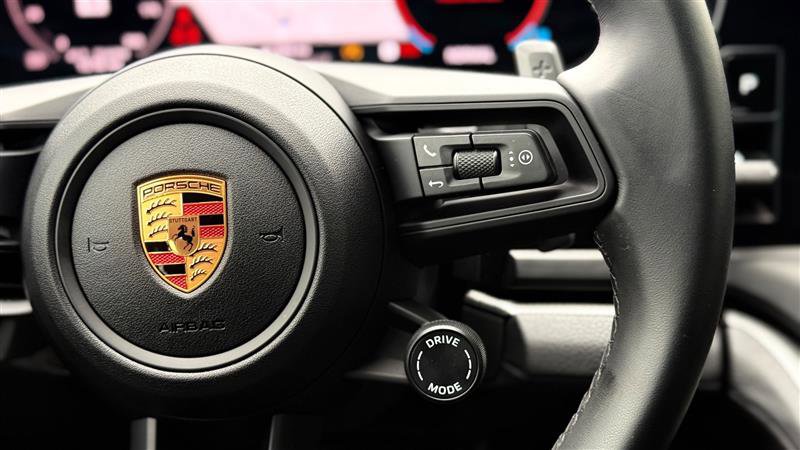 Used 2025 Porsche Panamera 4 w/ Premium Package image 23