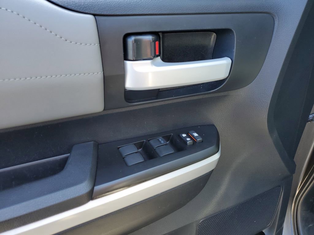 Used 2014 Toyota Tundra Limited w/ TRD Off Road Package image 24