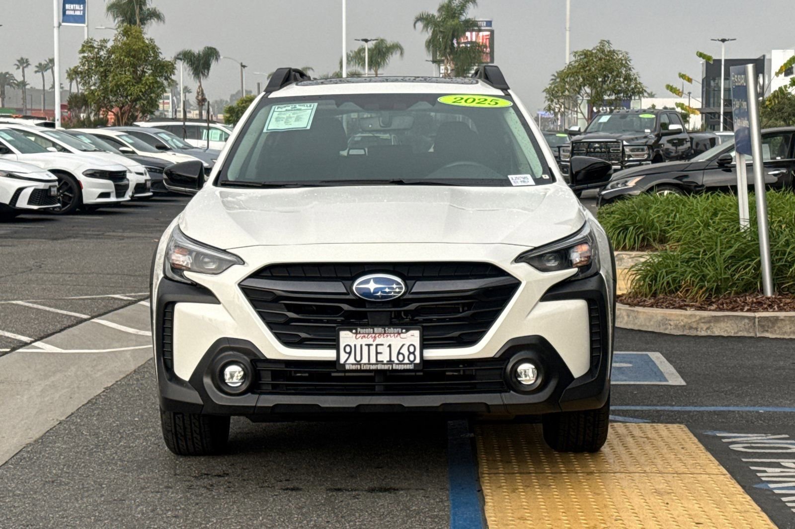 Used 2025 Subaru Outback Premium image 11