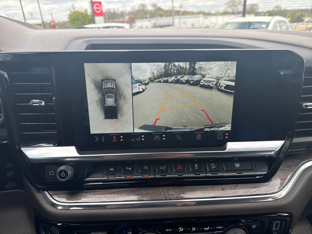 Used 2024 Chevrolet Silverado 1500 LTZ image 18