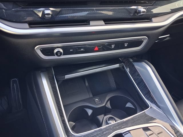 Used 2024 BMW X6 xDrive40i w/ M Sport Professional Package AWD/4WD image 17