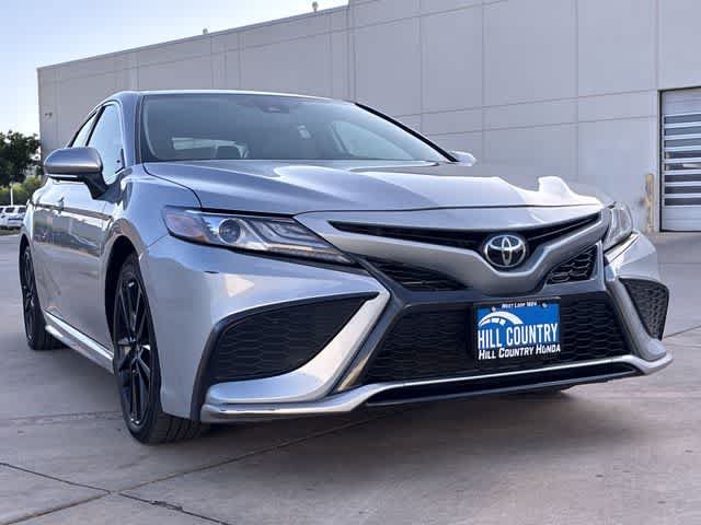 Used 2024 Toyota Camry XSE FWD image 10