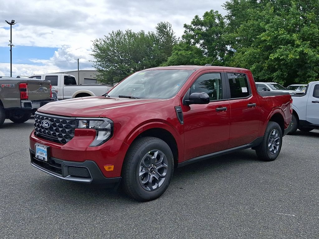 New 2026 Ford Maverick XLT w/ Equipment Group 301A AWD/4WD image 2