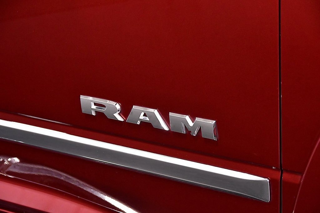 Used 2020 RAM 2500 Laramie image 12