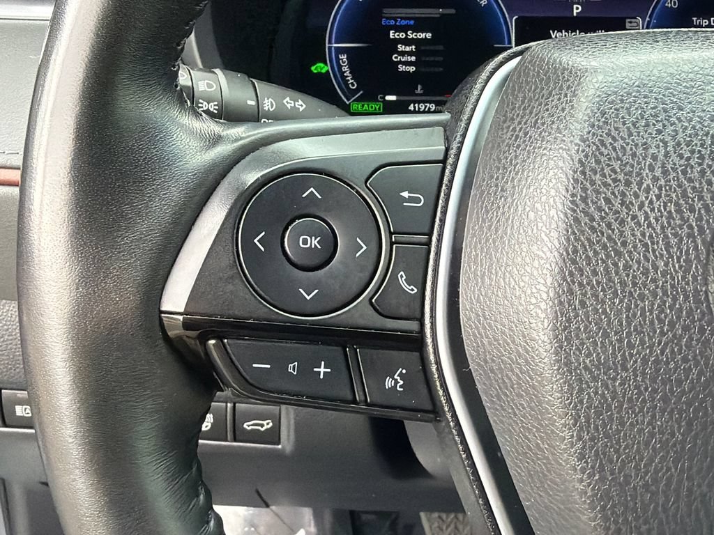 Used 2024 Toyota Venza Limited AWD/4WD image 25