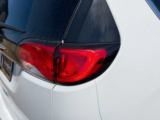 New 2026 Chrysler Voyager LX FWD image 6