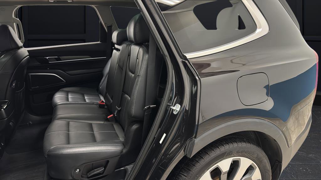 Used 2022 Kia Telluride SX AWD/4WD image 23