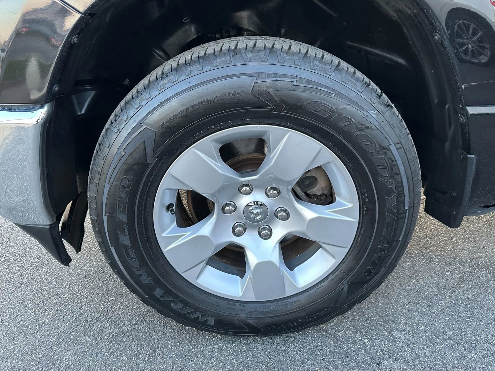 Used 2020 RAM 1500 Big Horn image 17