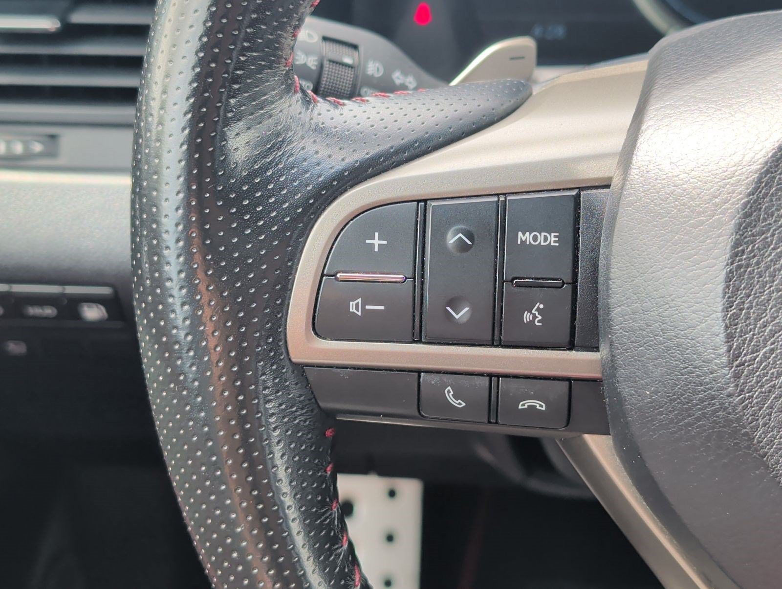 Used 2019 Lexus RX 450h F Sport w/ Navigation Package AWD/4WD image 14