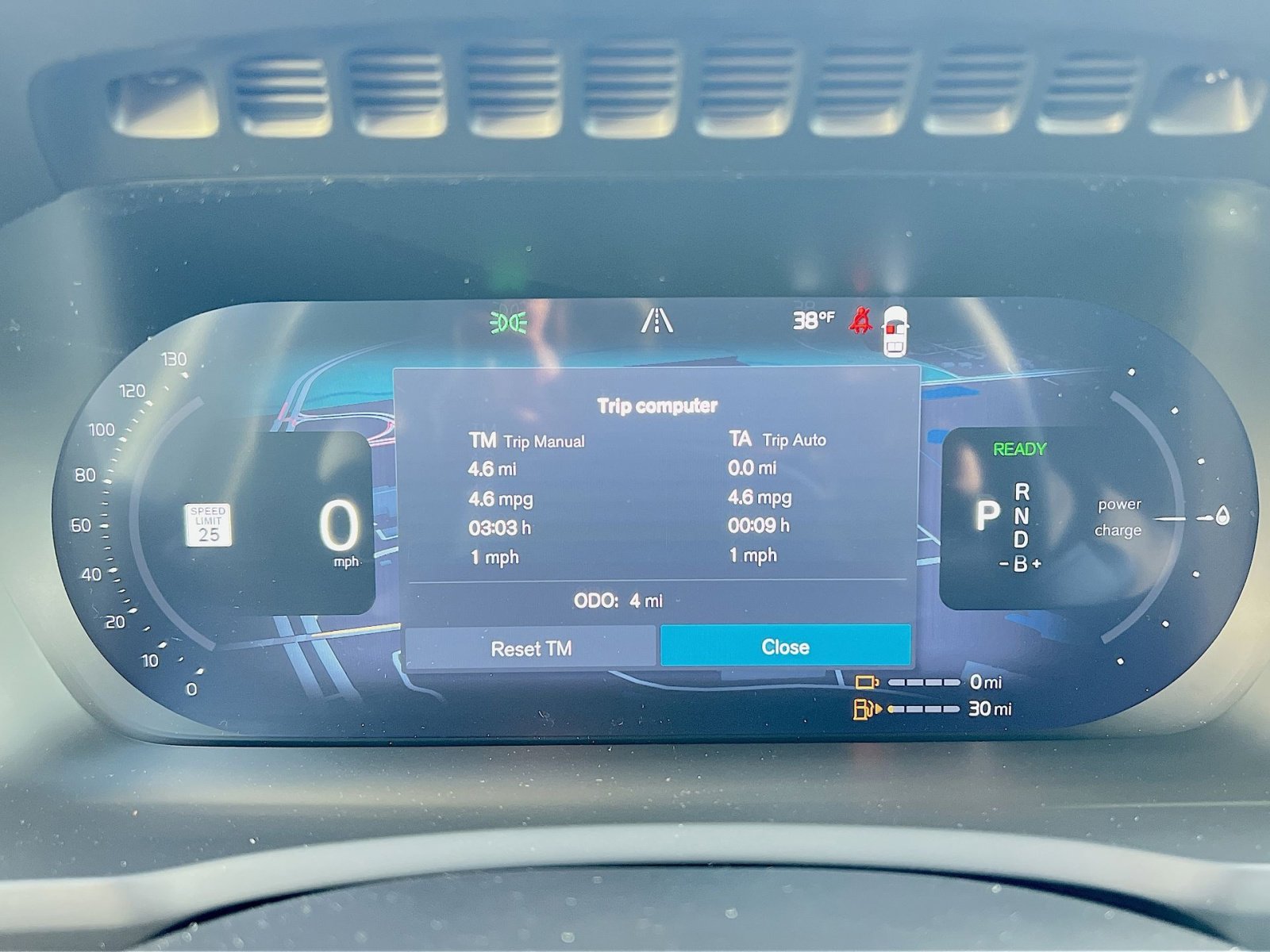 New 2026 Volvo XC90 T8 Plus w/ Protection Package Premier image 17