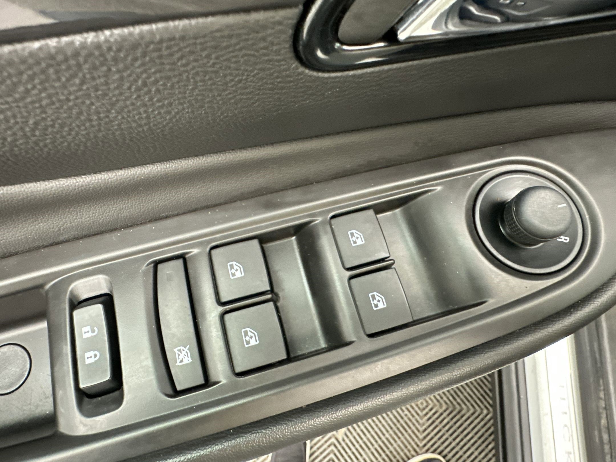 Certified 2022 Buick Encore Preferred w/ Safety Package image 13