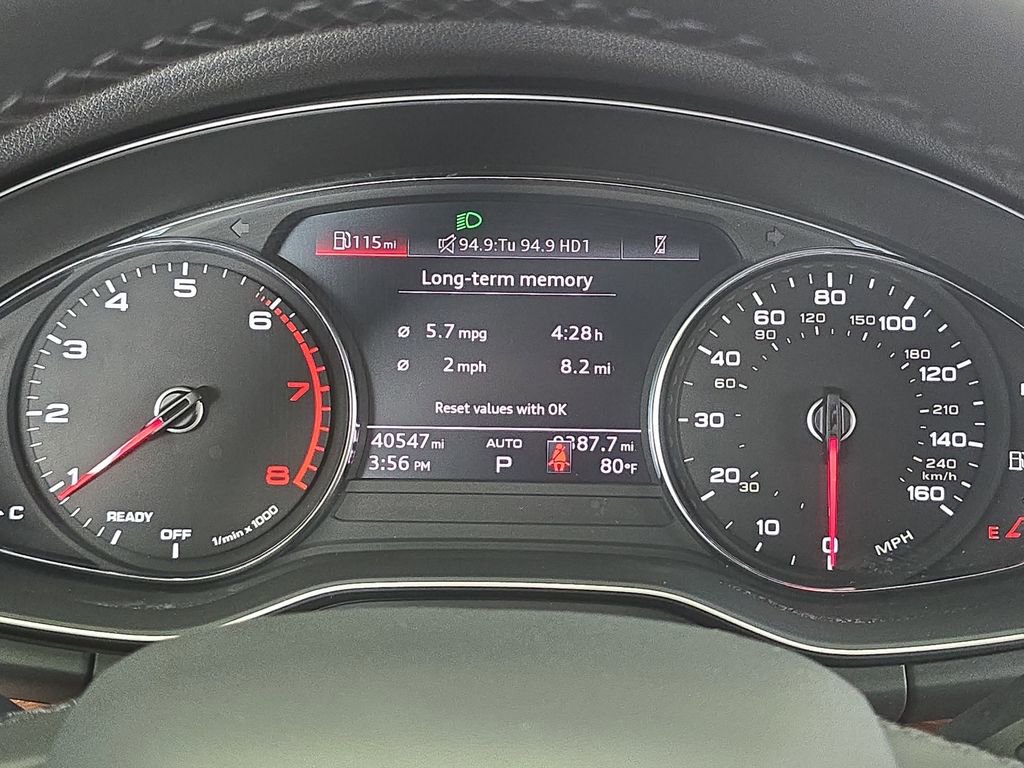 Used 2023 Audi Q5 2.0T Premium w/ Convenience Package image 16