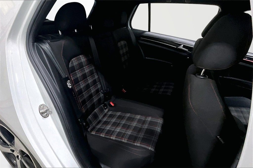 Used 2017 Volkswagen GTI S image 23