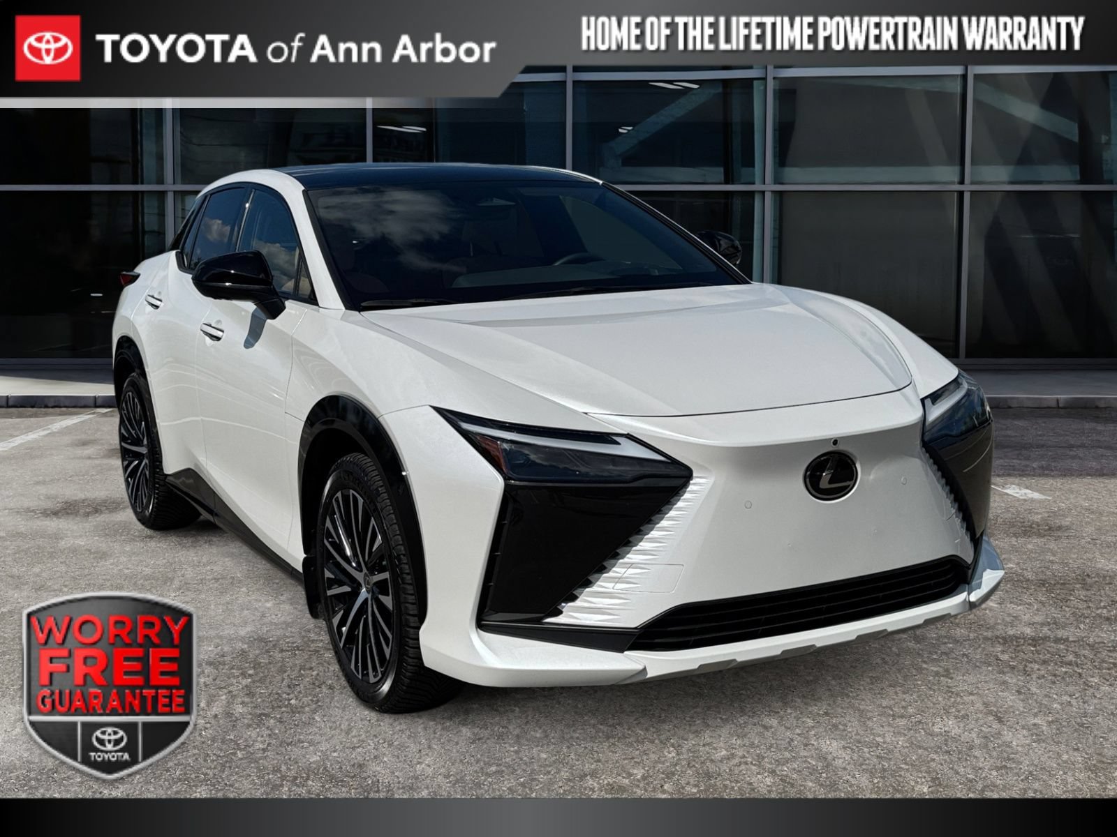 Used 2024 Lexus RZ 300e Premium w/ Accessory Package (2T) FWD image 1