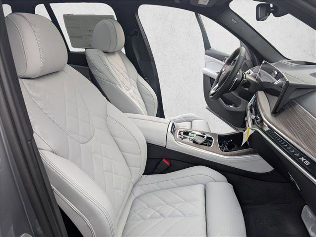 New 2026 BMW X5 xDrive50e image 19