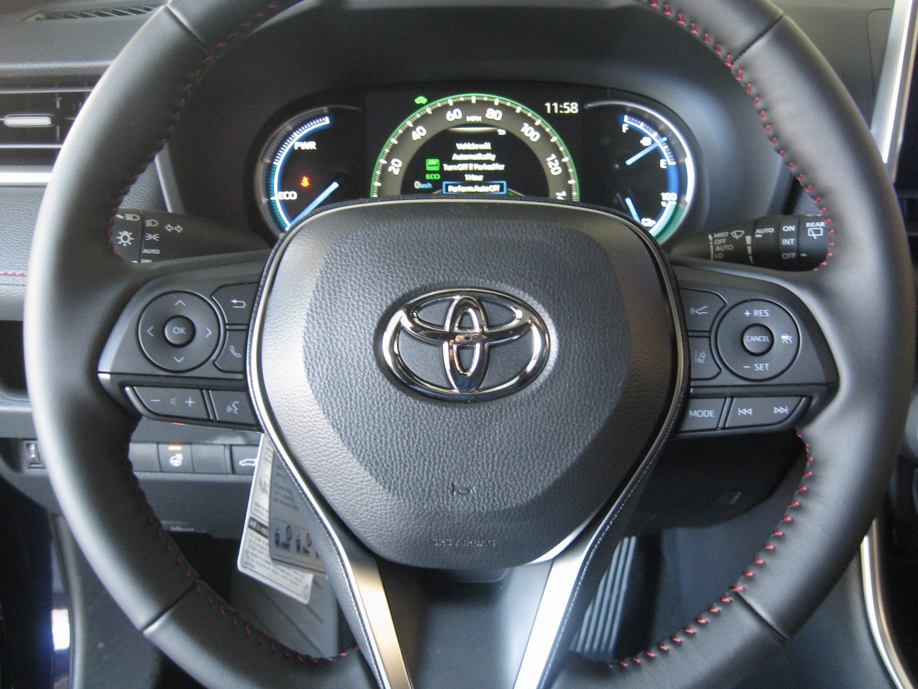 New 2025 Toyota RAV4 SE image 11