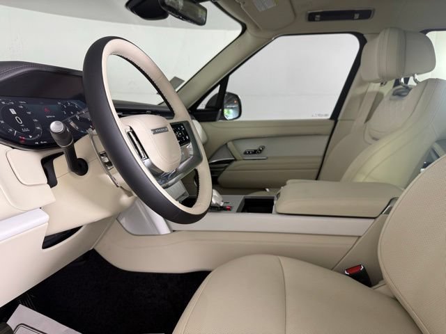 New 2026 Land Rover Range Rover SV AWD/4WD image 36
